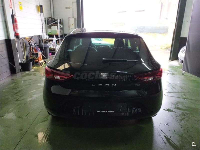 SEAT LEON 1.6 TDI 110cv StSp Style Connect Plus 5p.