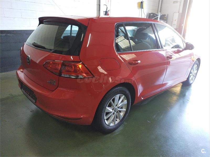 VOLKSWAGEN Golf Business 1.6 TDI 110cv Bluemotion 5p.