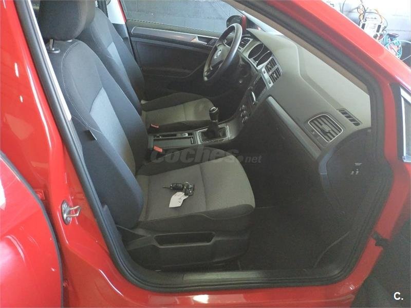 VOLKSWAGEN Golf Business 1.6 TDI 110cv Bluemotion 5p.