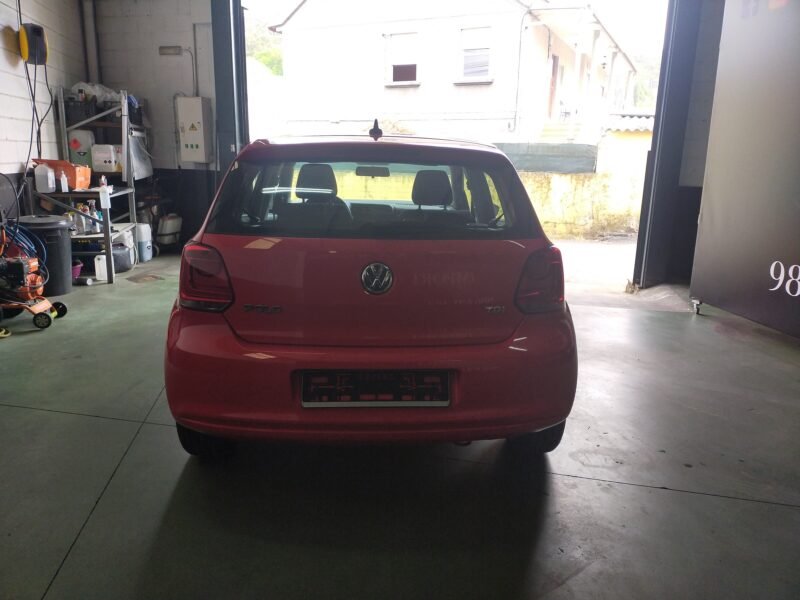 VOLSWAGEN POLO
