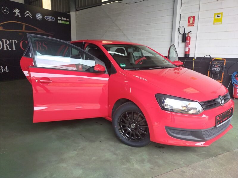 VOLSWAGEN POLO