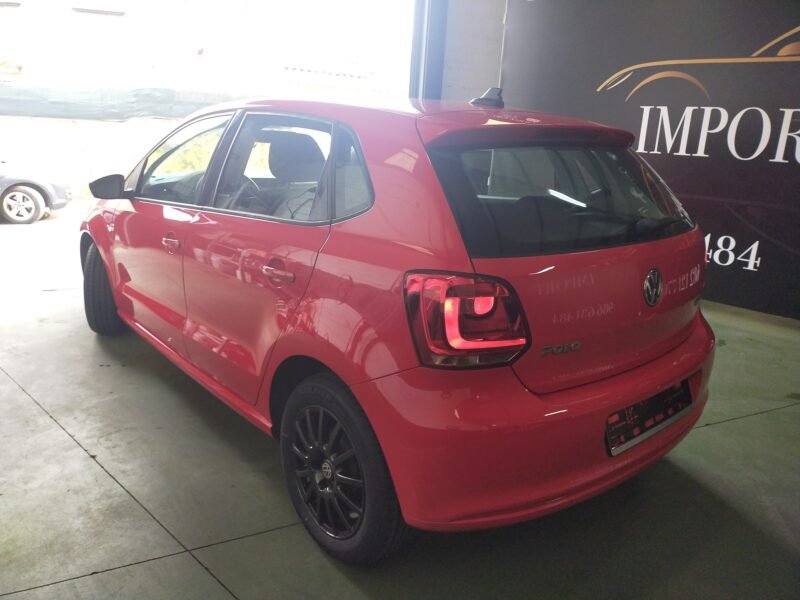 VOLSWAGEN POLO