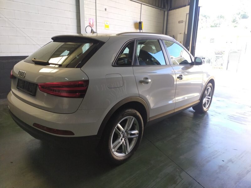 AUDI Q3 SLINE