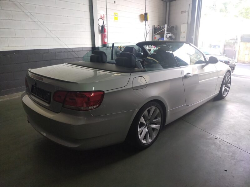 BMW 320 I CABRIO