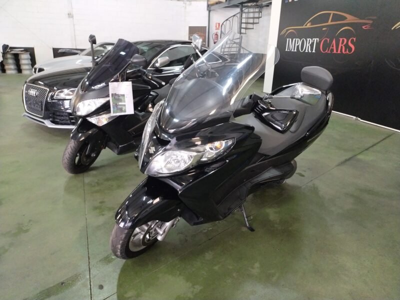 suzuki burgman 400c.c