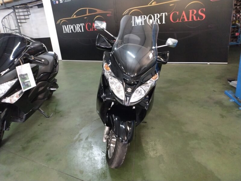 suzuki burgman 400c.c