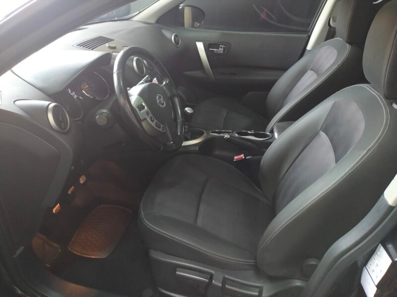 NISSAN qashqai sport