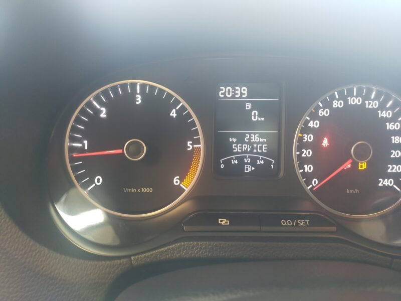 VOLSWAGEN POLO 1.6 TDI