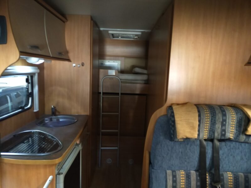 FORD CHALLENGER CARAVANA 6 PLAZAS