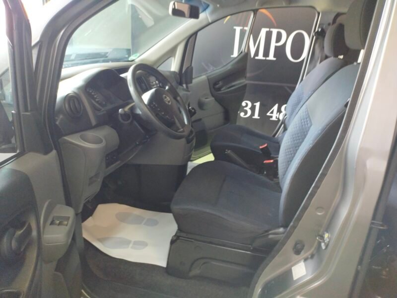 NISSAN NV 200 EVALIA