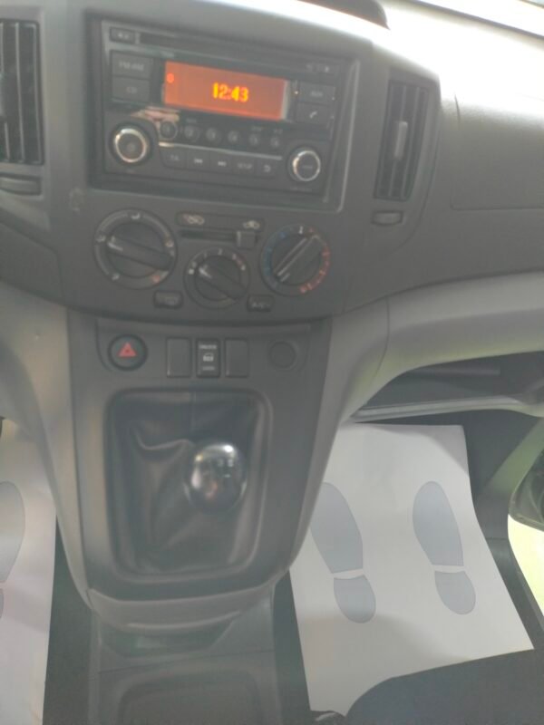 NISSAN NV 200 EVALIA