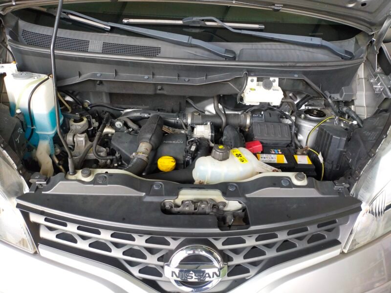 NISSAN NV 200 EVALIA