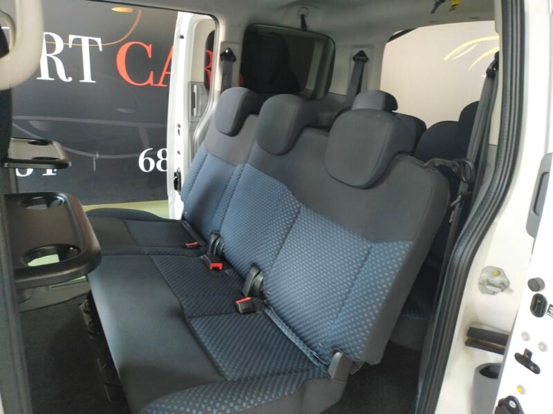 NISSAN NV 200 EVALIA 7 PLAZAS 6 VELOCIDADES