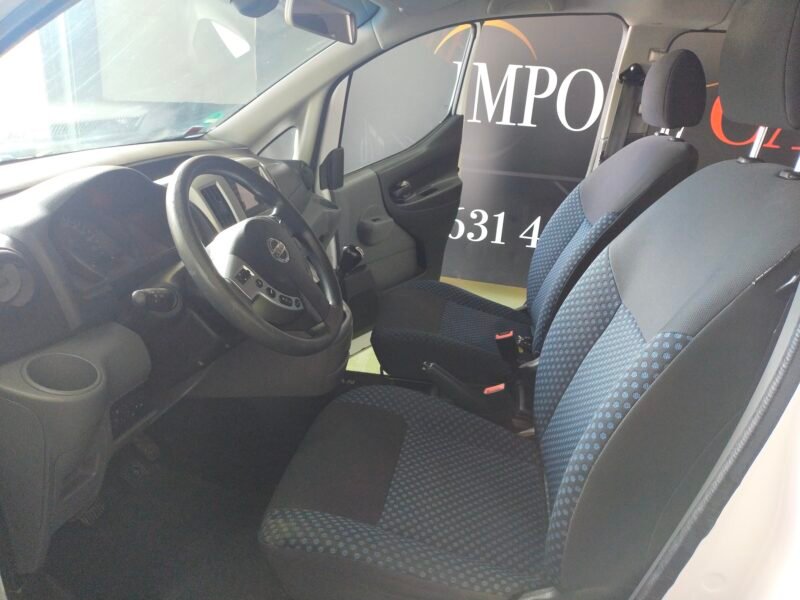 NISSAN NV 200 EVALIA 7 PLAZAS 6 VELOCIDADES
