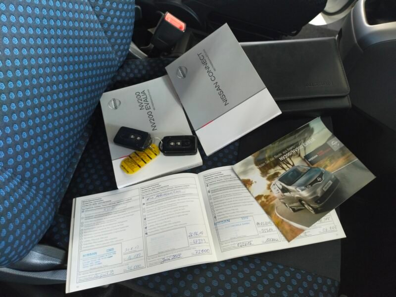 NISSAN NV 200 EVALIA 7 PLAZAS 6 VELOCIDADES