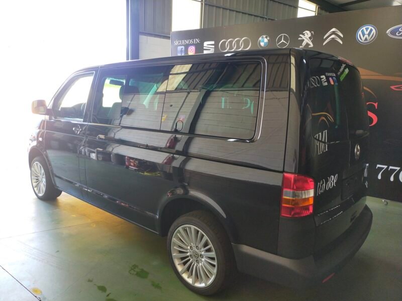 VOLSWAGEN CARAVELLE 2.5 130 C.V