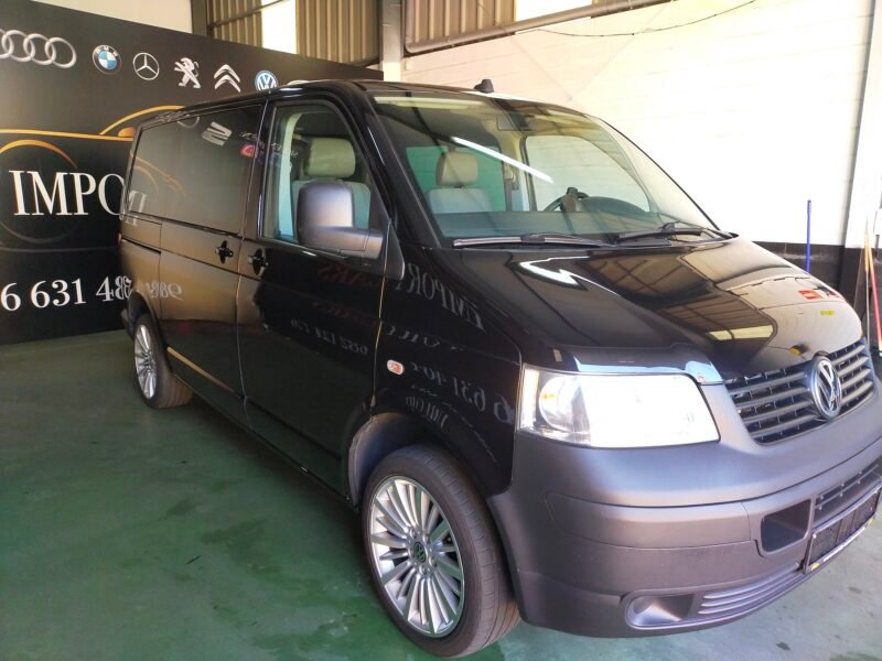 VOLSWAGEN CARAVELLE 2.5 130 C.V