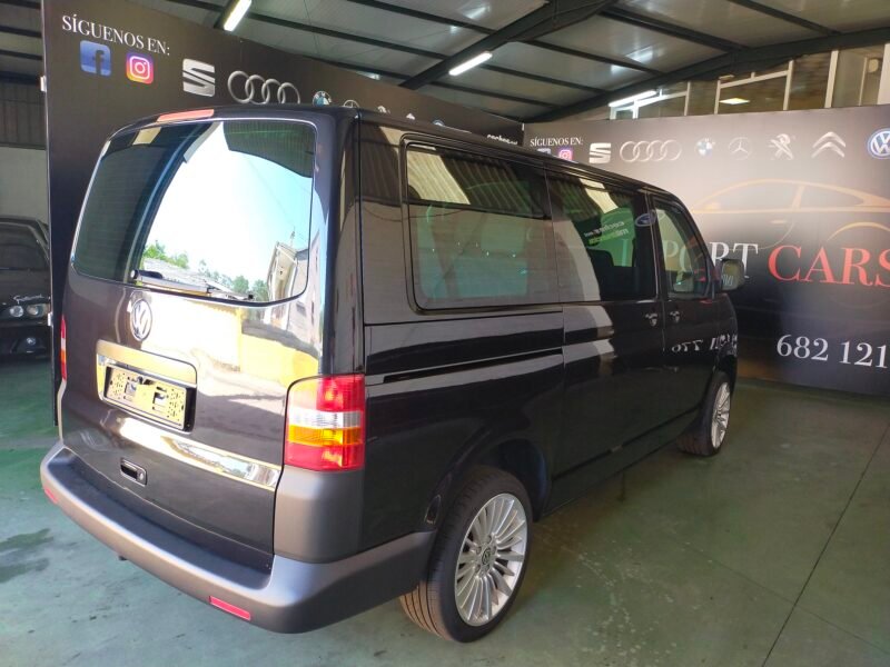 VOLSWAGEN CARAVELLE 2.5 130 C.V