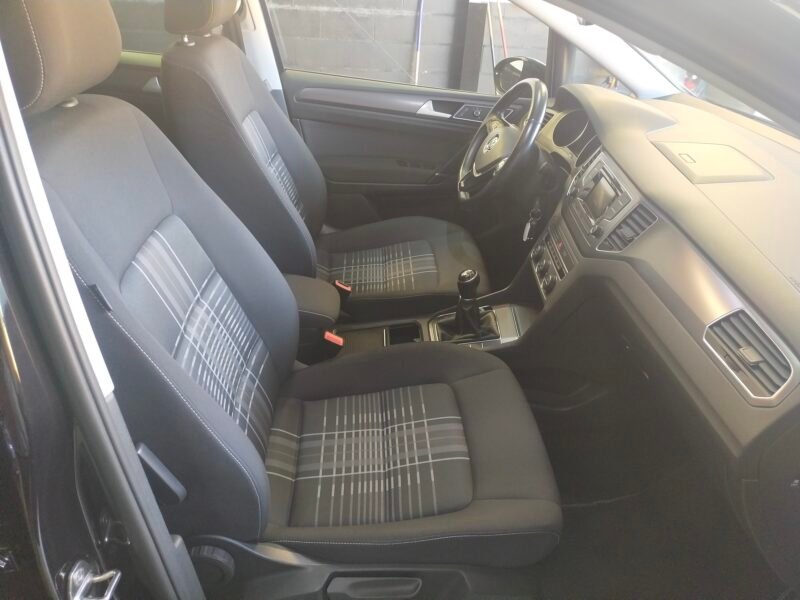 VOLSWAGEN GOLF VII SPORTVAN