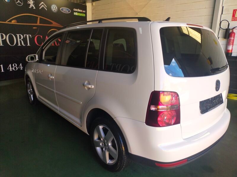 VOLSWAGEN Touran 1.9 TDI