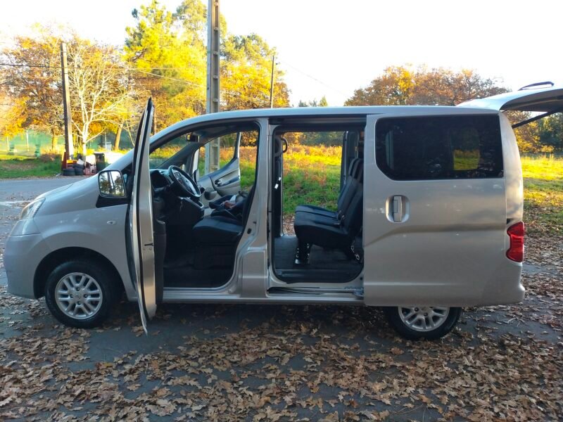 NISSAN NV 200 EVALIA 6 VELOCIDADES