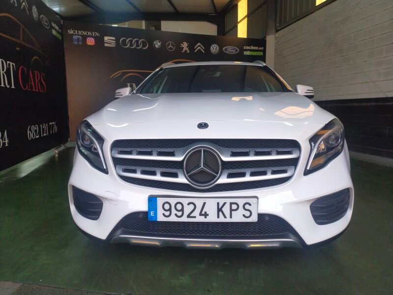 MERCEDES-BENZ GLA 200 CDI AMG