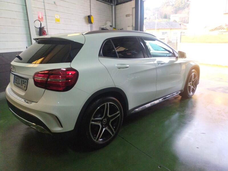 MERCEDES-BENZ GLA 200 CDI AMG