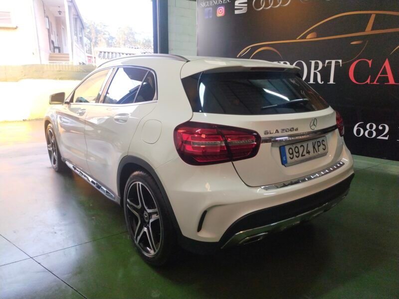 MERCEDES-BENZ GLA 200 CDI AMG