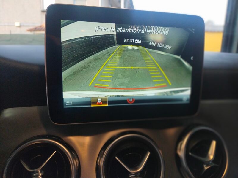 MERCEDES-BENZ GLA 200 CDI AMG