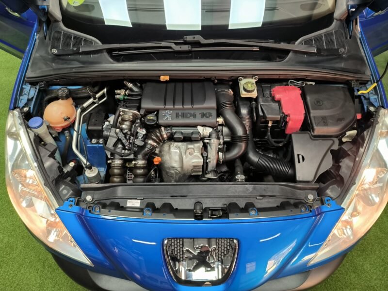 PEUGEOT 308 1.6 HDI PREMIUN