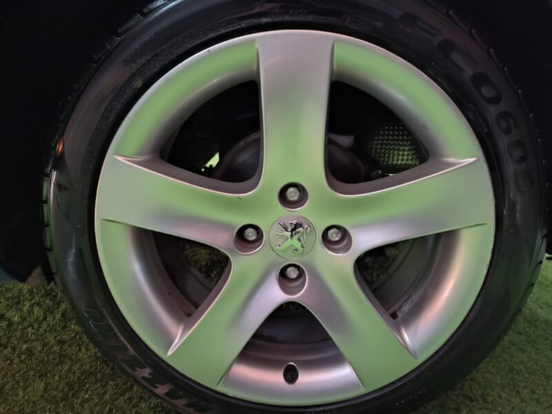 PEUGEOT 308 1.6 HDI PREMIUN