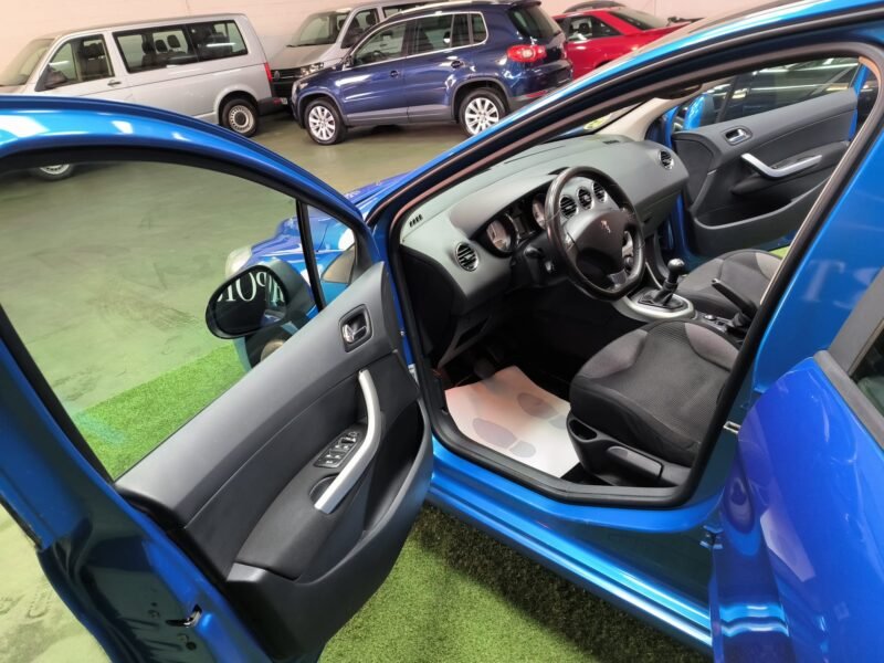 PEUGEOT 308 1.6 HDI PREMIUN