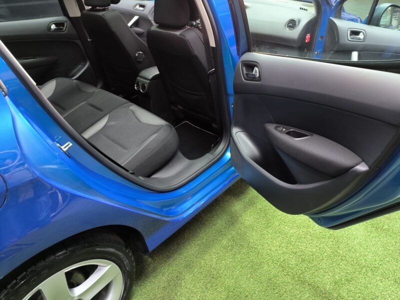 PEUGEOT 308 1.6 HDI PREMIUN