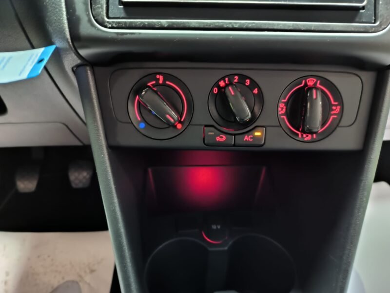 VOLSWAGEN POLO 1.2 GASOLINA