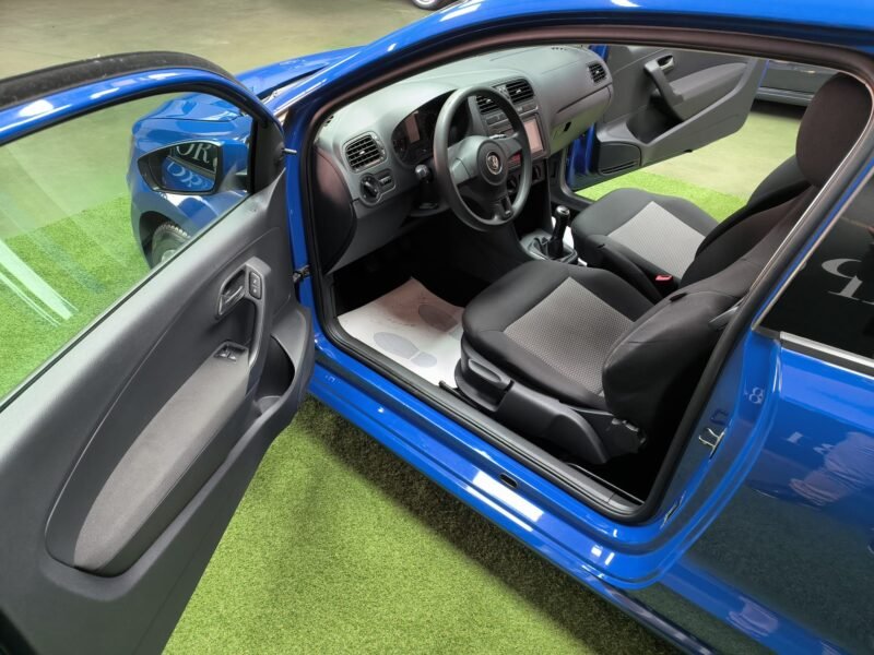 VOLSWAGEN POLO 1.2 GASOLINA