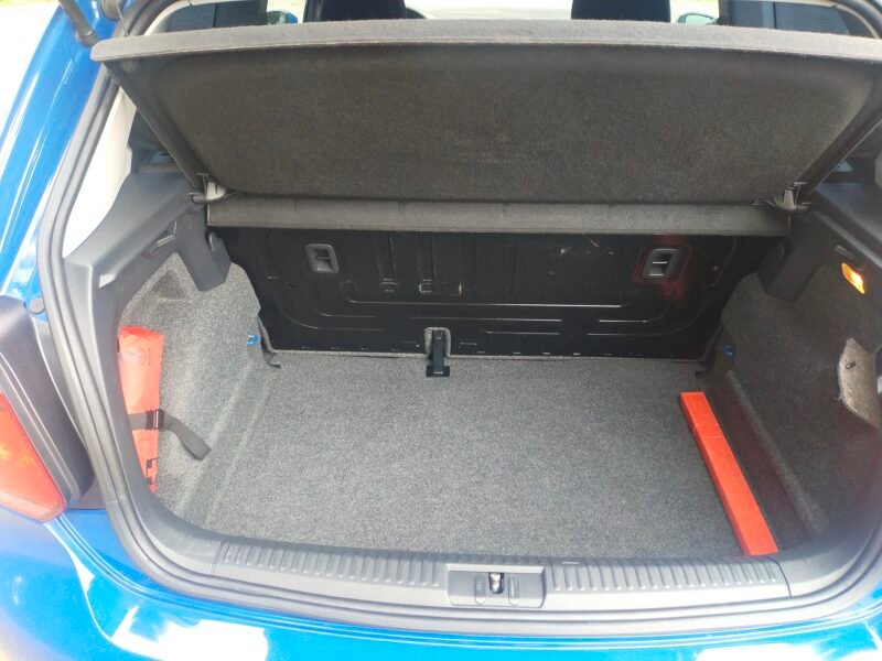 VOLSWAGEN POLO 1.2 GASOLINA