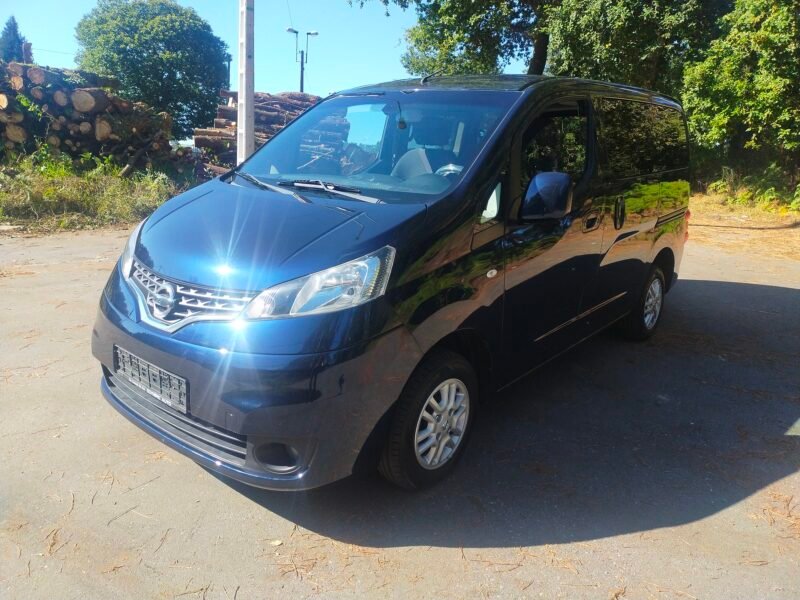 NISSAN NV 200 EVALIA