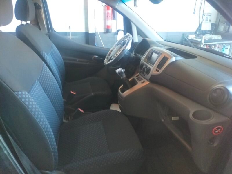 NISSAN NV 200 EVALIA