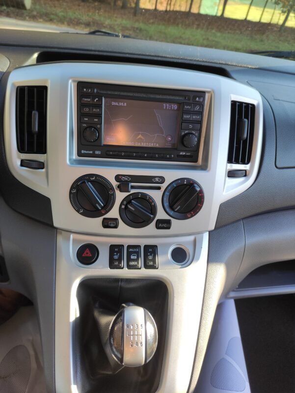 NISSAN NV 200 EVALIA 7 PLAZAS