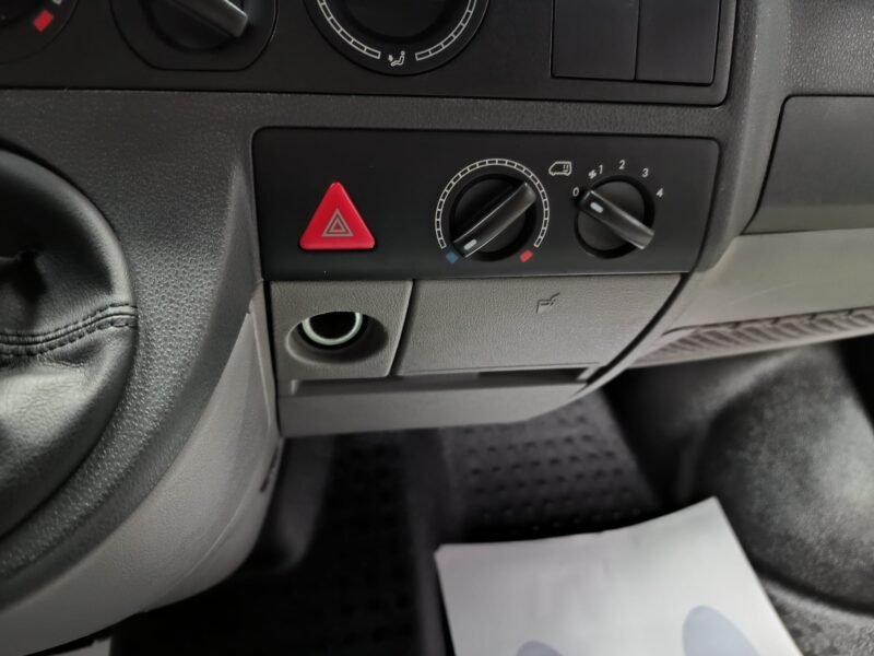 VOLSWAGEN CARAVELLE 9 PLAZAS 1.9 TDI