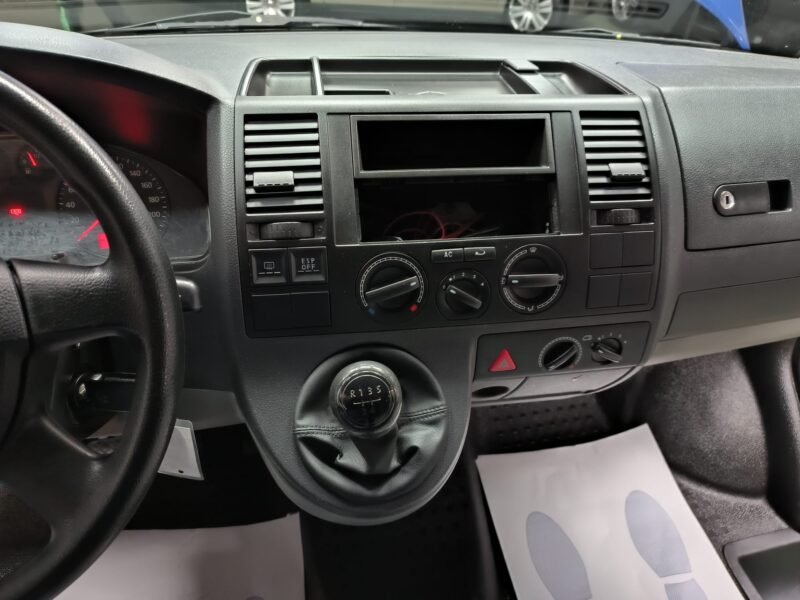 VOLSWAGEN CARAVELLE 9 PLAZAS 1.9 TDI