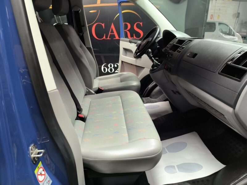 VOLSWAGEN CARAVELLE 9 PLAZAS 1.9 TDI