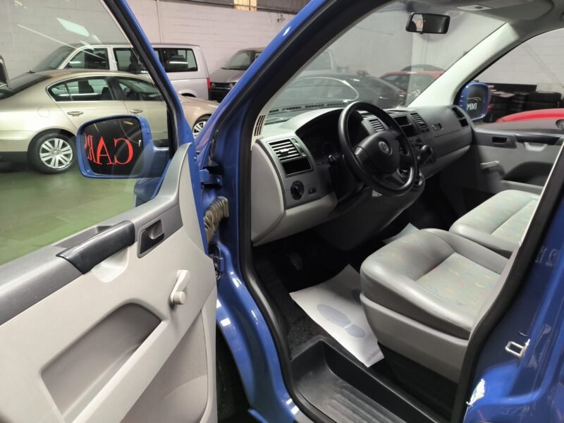 VOLSWAGEN CARAVELLE 9 PLAZAS 1.9 TDI