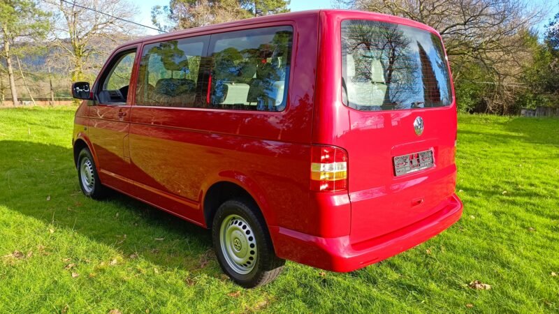 VOLSWAGEN TRANSPORTER 1.9 TDI 9 PLAZAS