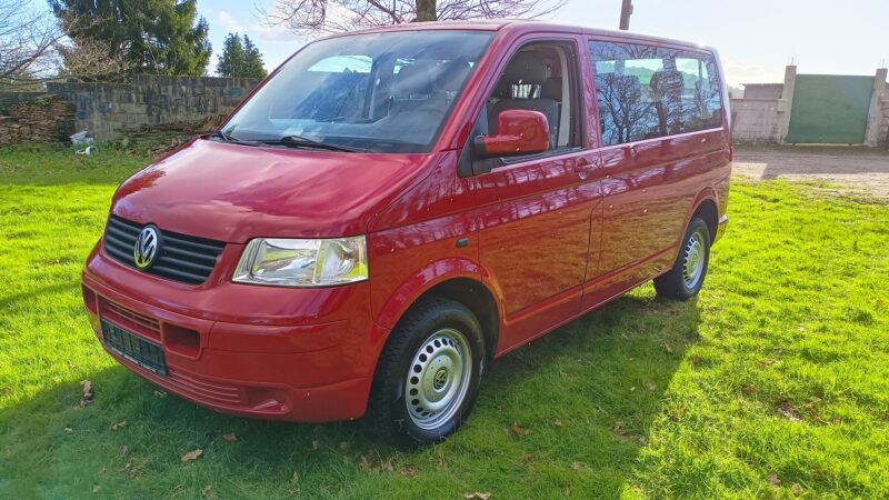 VOLSWAGEN TRANSPORTER 1.9 TDI 9 PLAZAS