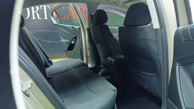 VOLSWAGEN Passat DSG