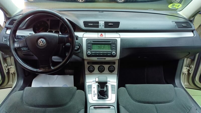 VOLSWAGEN Passat DSG