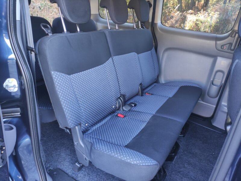 NISSAN NV 200 EVALIA 7 PLAZAS