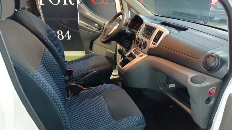 NISSAN NV 200 EVALIA 7 PLAZAS