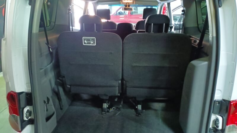 NISSAN NV 200 EVALIA 7 PLAZAS